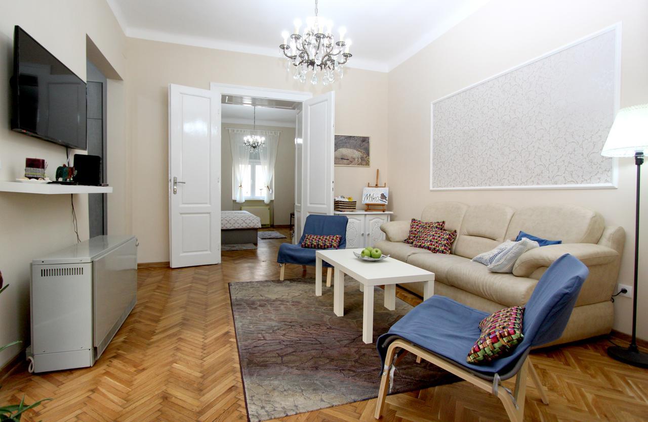 City Center Apartment Mika Белград Экстерьер фото